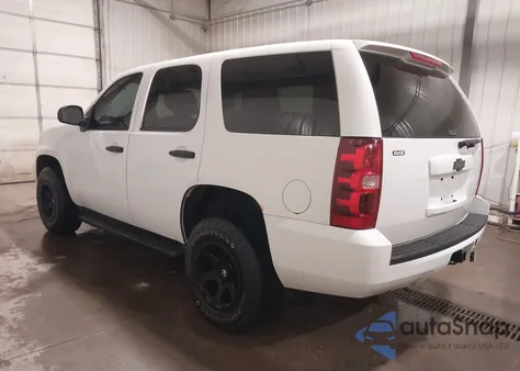2013 Chevrolet Tahoe Commercial Fleet z USA, uszkodzony, nr VIN 1GNSK2E0XDR286715